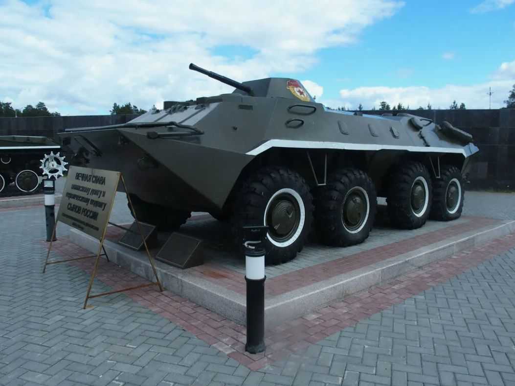 БТР-70 и БТР-80 г. Когалым